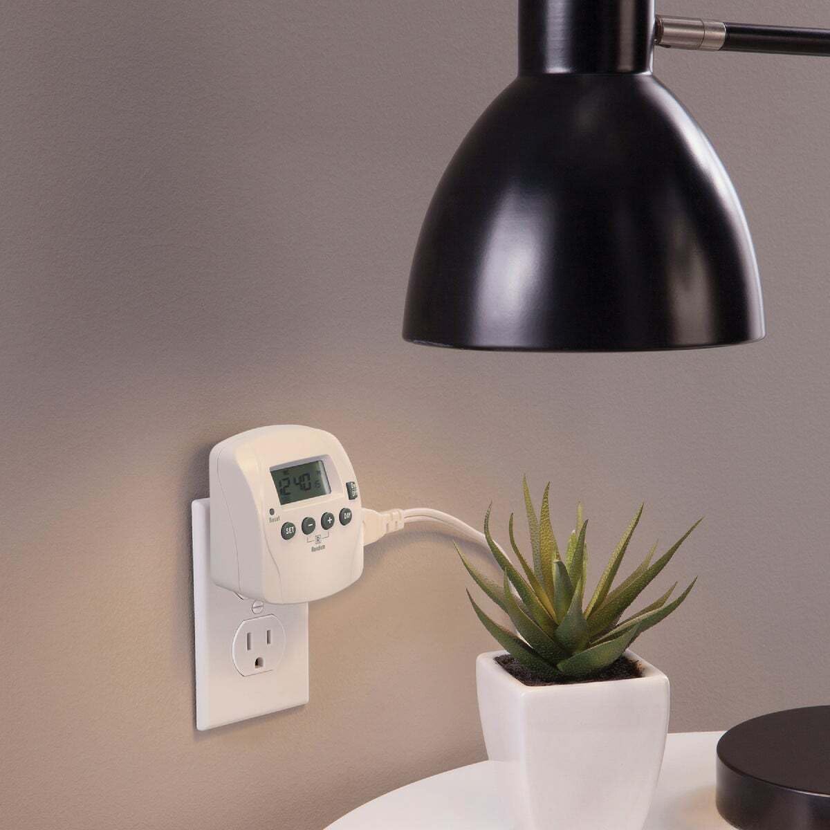 Prime Wire & Cable TND002 2-Outlet 7 Day Digital Timer with 8